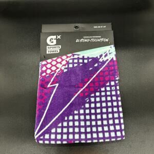 Gatorade GX Towel Glitched Collection "Frosted Berry" Brand New 16 x 25